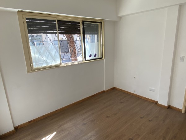 Vendo 2 ambientes 39m2 c/patio