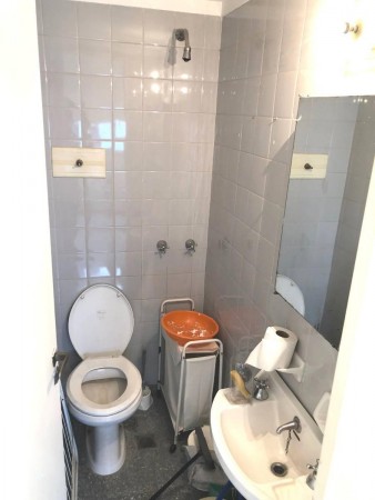 Vendo 4 ambientes c/balcon Excelente