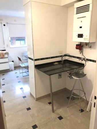 Vendo 4 ambientes c/balcon Excelente