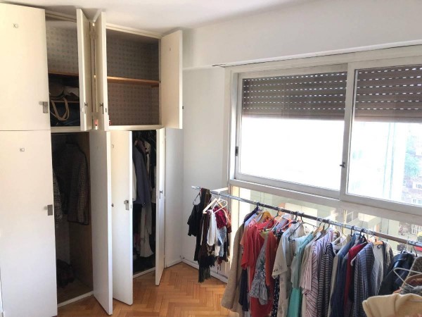 Vendo 4 ambientes c/balcon Excelente