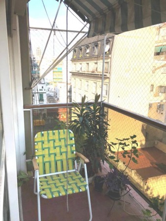 Vendo 4 ambientes c/balcon Excelente