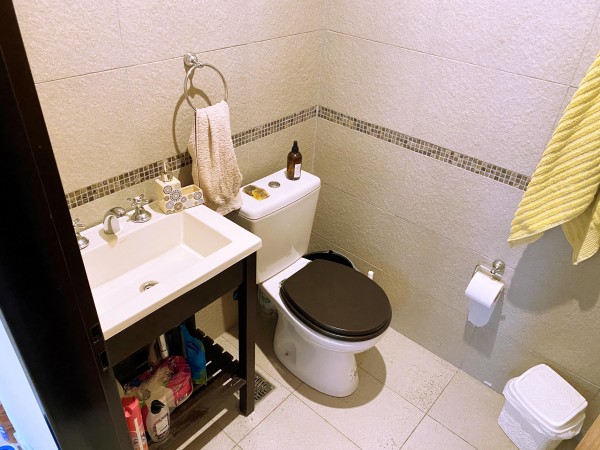 Vendo 4 ambientes c/terraza propia