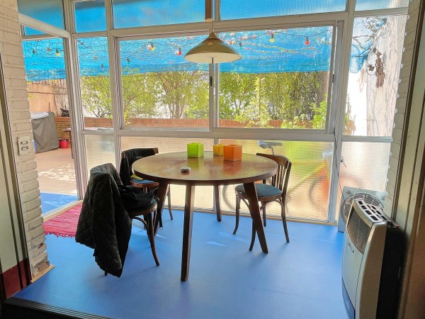 Venta 2 ambientes 117m2 Patios, con cochera fija y cubierta.