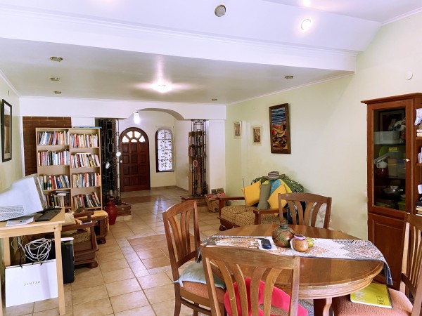 Casa 6 amb c/fondo