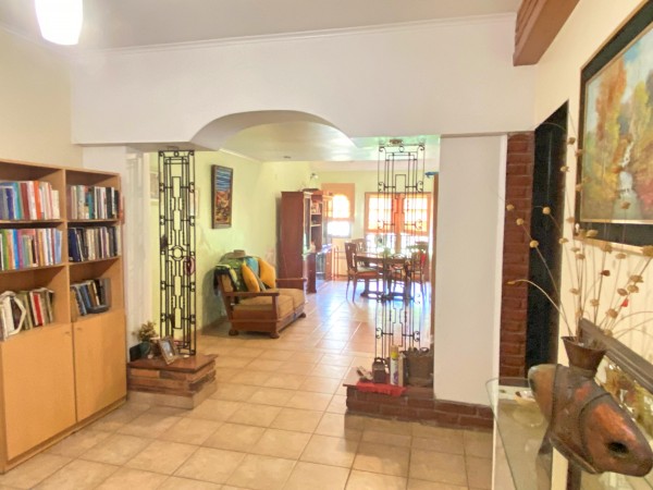 Casa 6 amb c/fondo