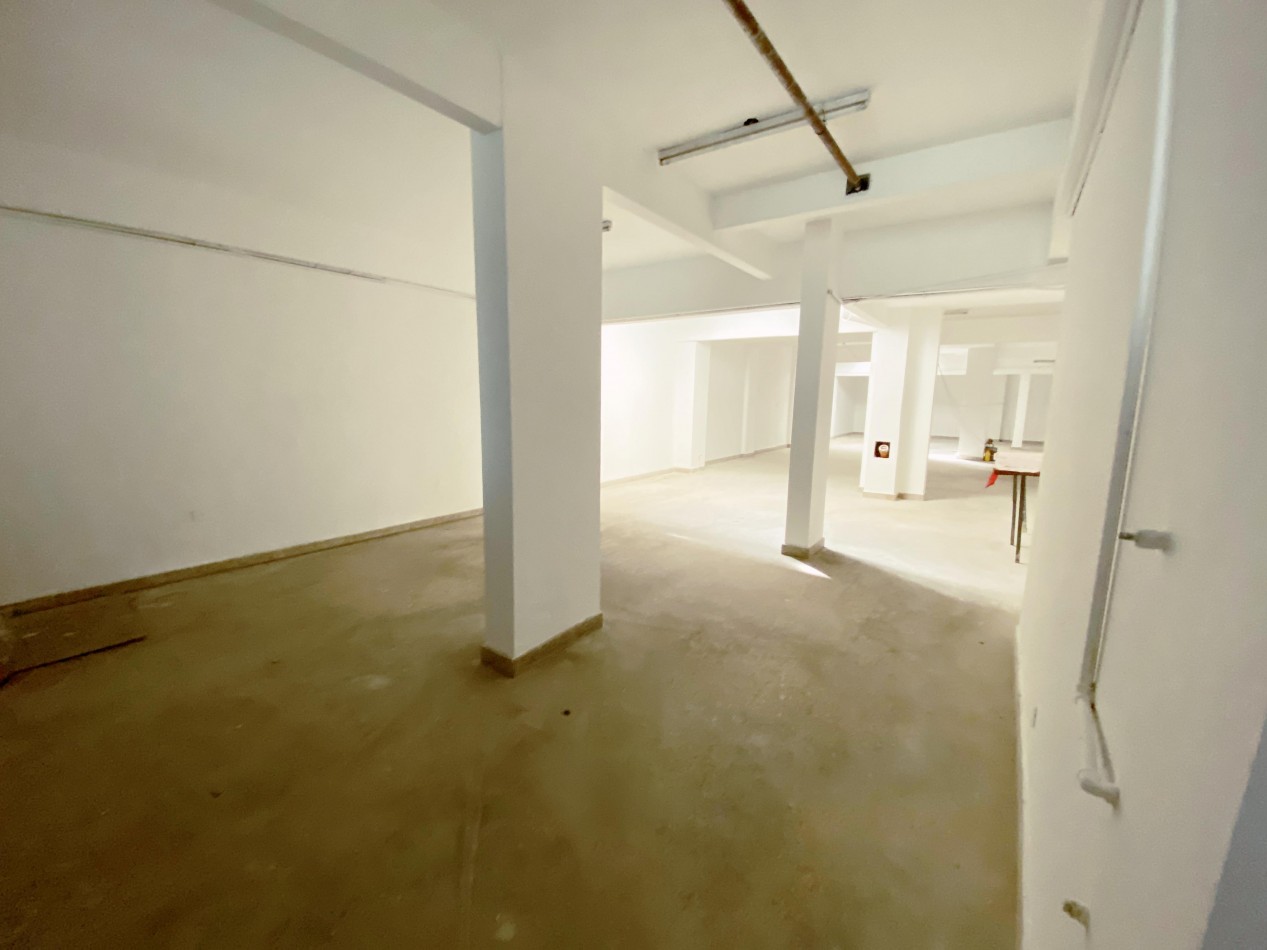 Vende Local Comercial 250m2 San Telmo