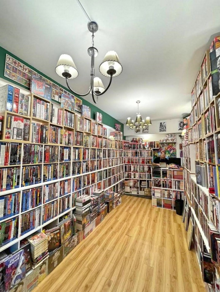 VENDE Local Comercial "Galeria Galecor" 15m2, techo alto, vidriera.