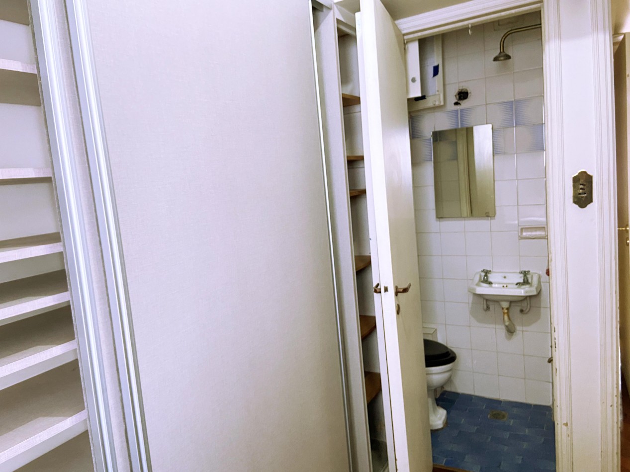 Depto de 3 Amb 62m2 c/ 2 baños, y gran patio en comun.