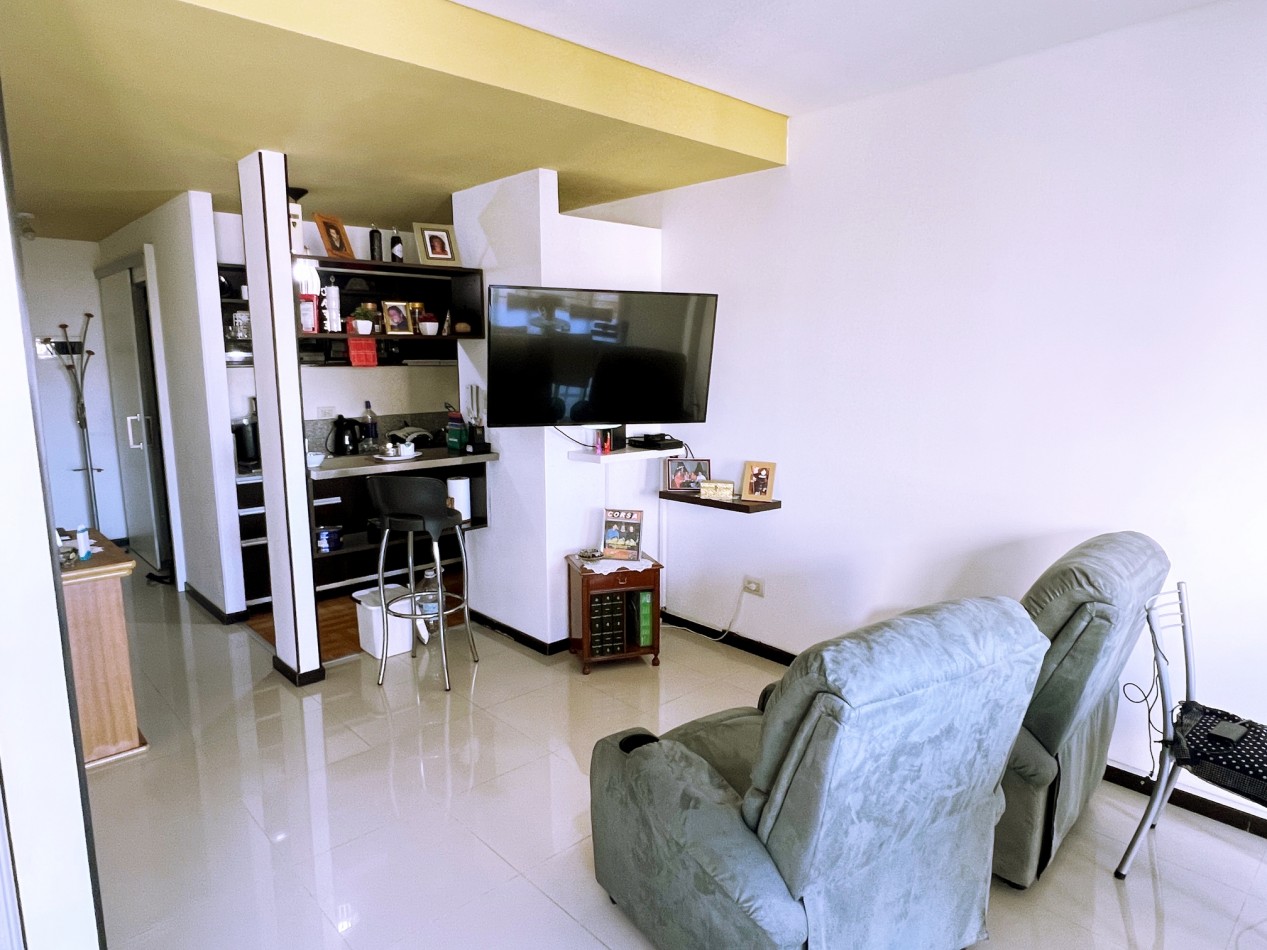 Departamento · 40m² · 1 Ambiente · 1 Cochera OPC