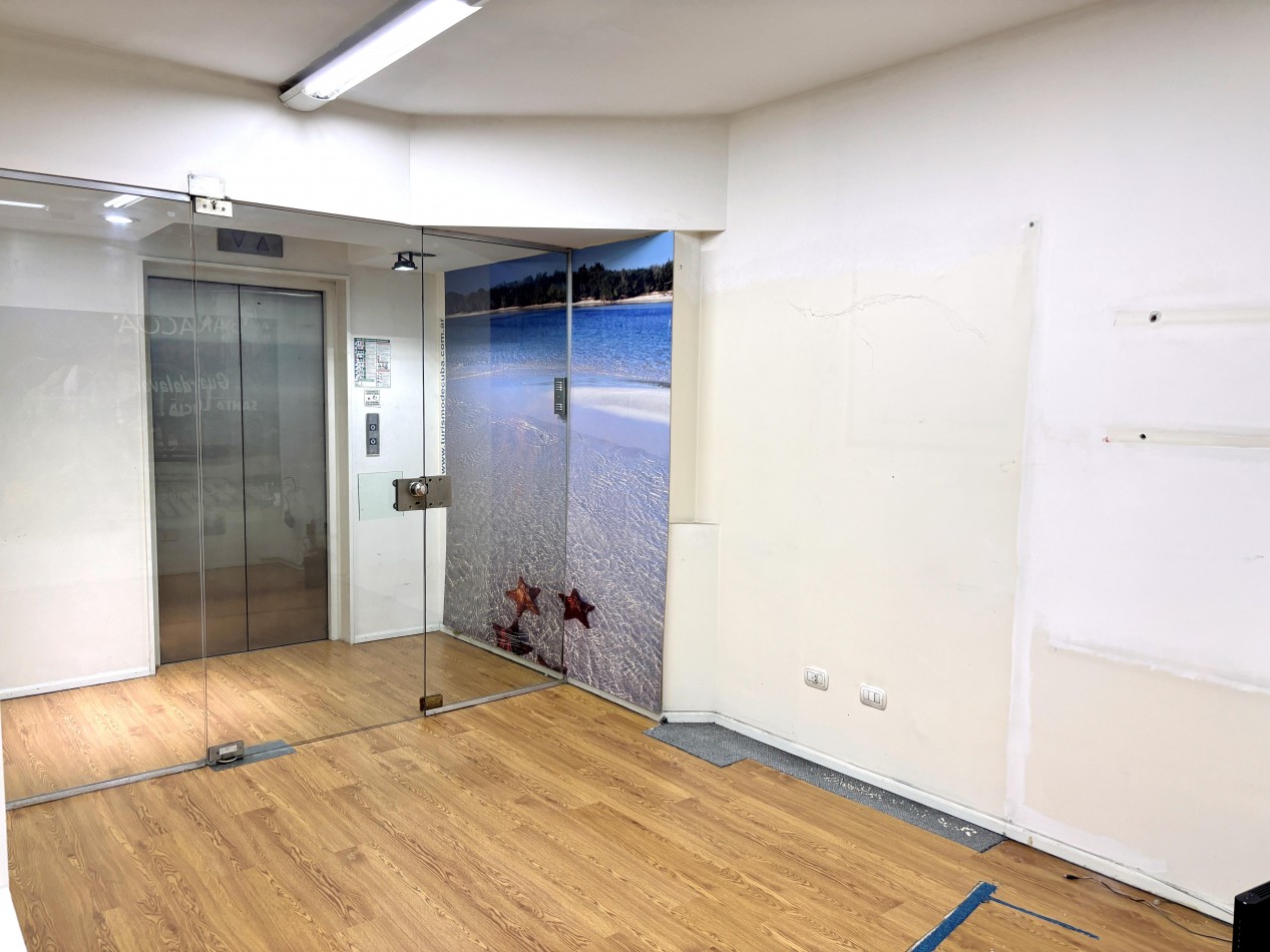 Retiro - Piso Oficina Al Frente Sup 98 m²