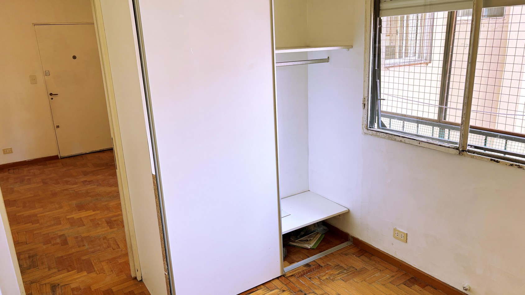 Venta 2 ambientes en Palermo Lateral.