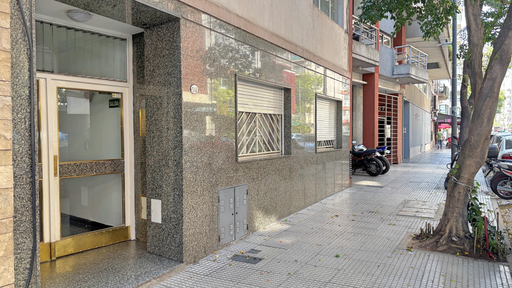 Venta 2 ambientes en Palermo Lateral.