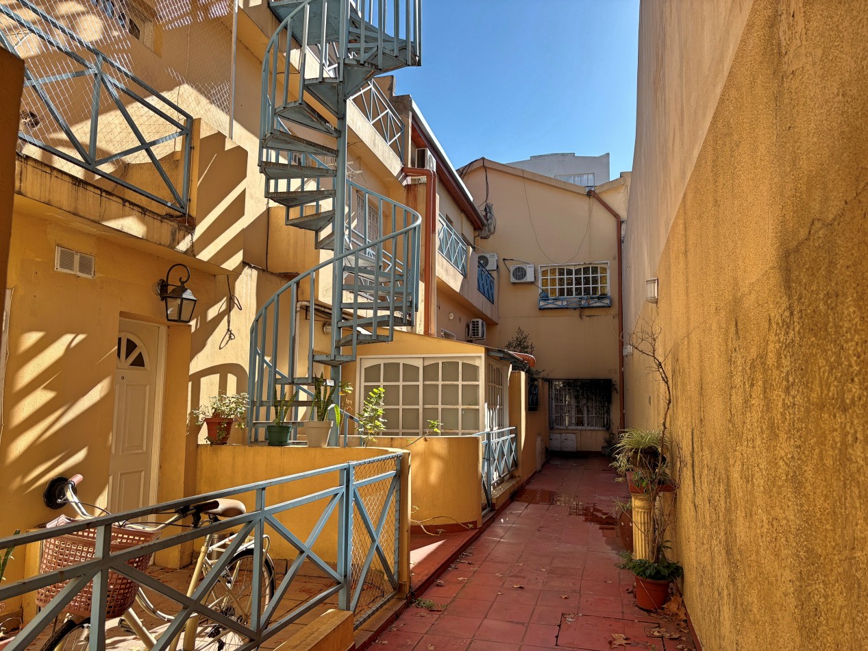 PH 3 Amb 2 Baños Completos 96,00 m² 1er Piso. Terraza en comun.