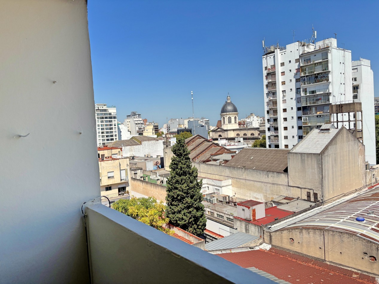 Reciclado a NUEVO 3 amb de 60m2 c/ 2 balcones.