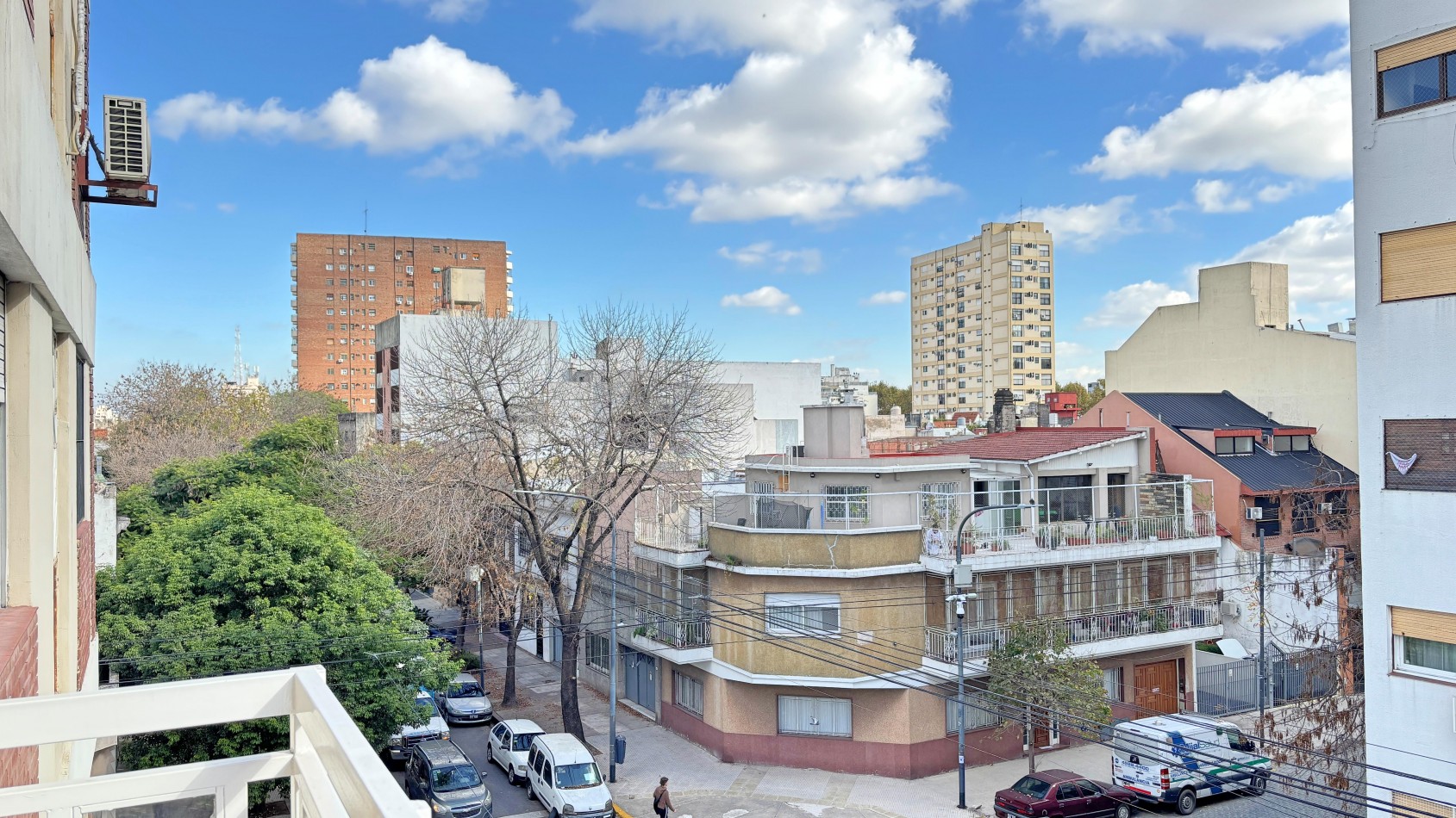 Vendo 2 ambientes c/balcon Apto Profesional