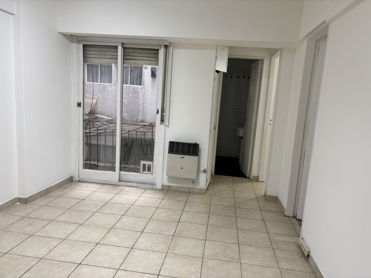 Alquiler 2 ambientes piso 2 lateral