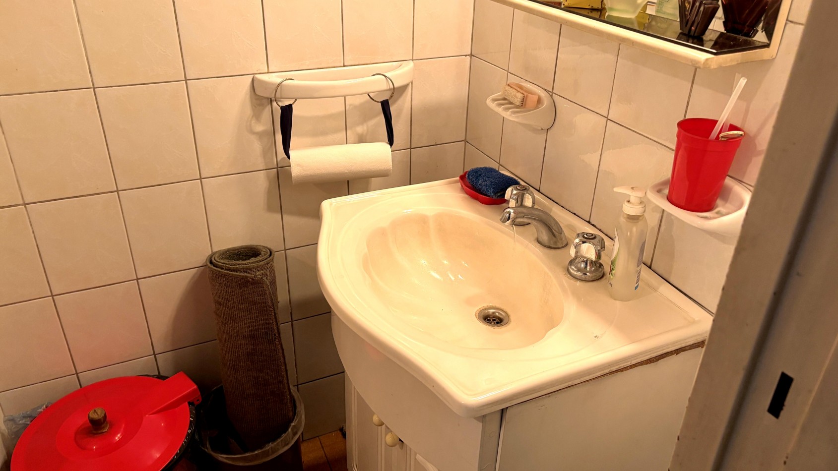 Local en alquiler, Caballito - Capital FederalAlquiler Local - Caballito - Acoyte 100 y Yerbal - Local de 6x 10 + Patio