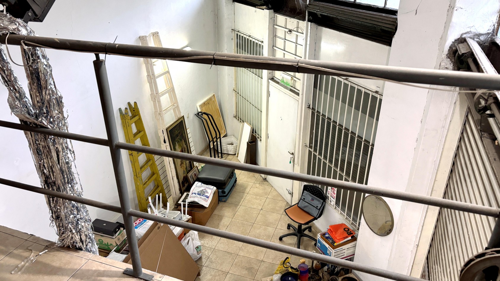 Alquiler local 80m2 en esquina