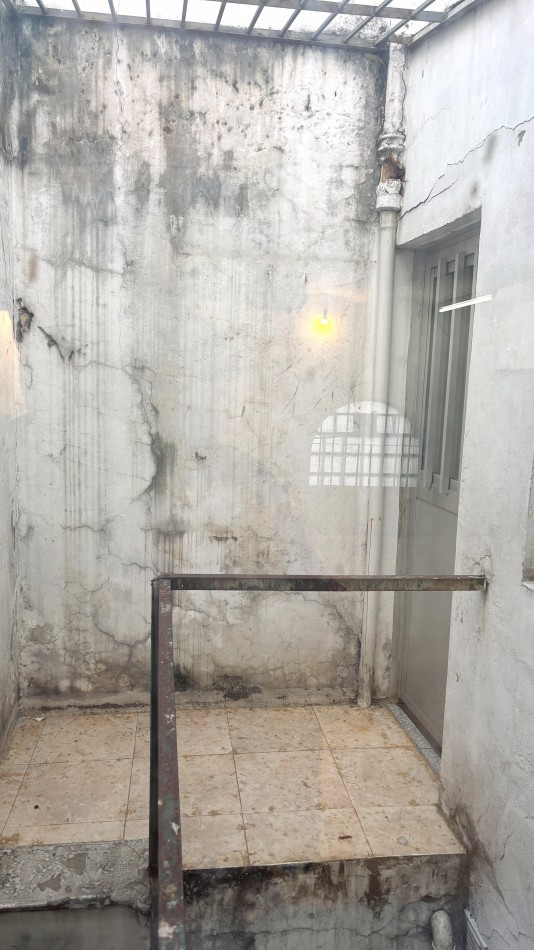 Alquiler local 80m2 en esquina