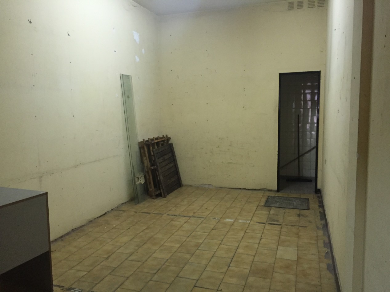 Venta Local 51m2 en via publica.