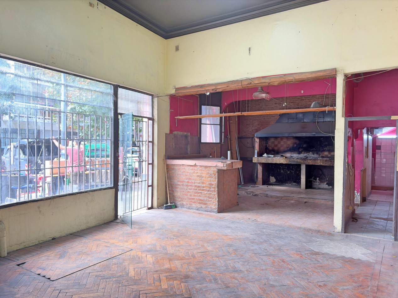 Local comercial en esquina 145m2 c/sotano