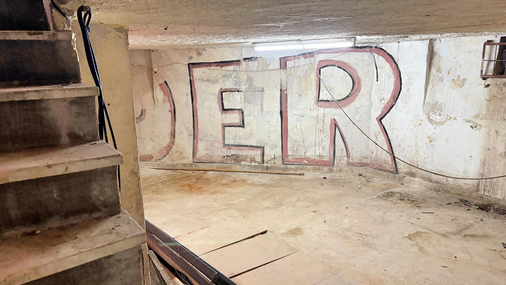 Local comercial en esquina 145m2 c/sotano