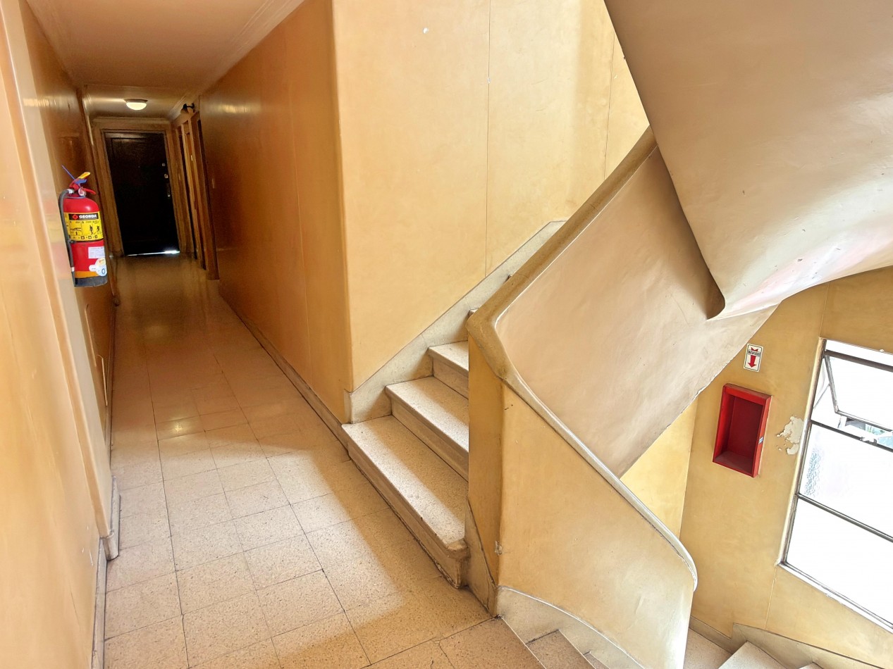 Palermo - Venta Depto 3 Amb C/dep Contrafrente Balcon Subte Linea D Sup Total: 73,00 m²