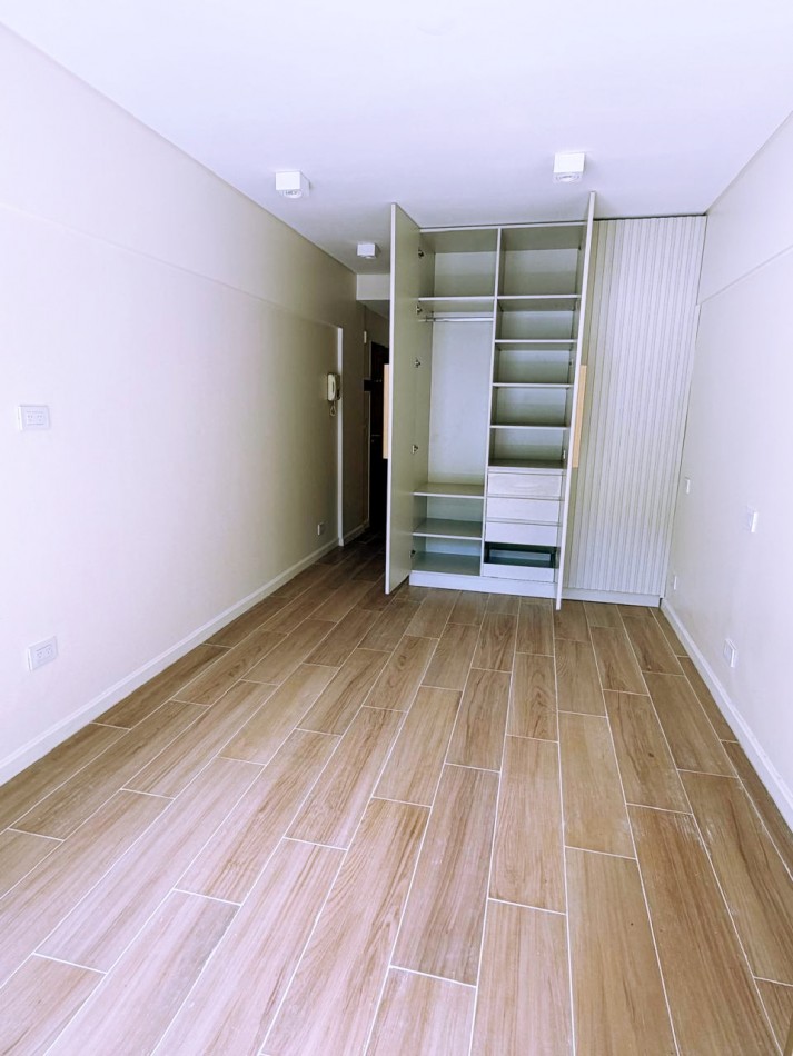 Belgrano Monoambiente, Balcon, Piscina, Cochera, Gas, m Subte D, Vista NE