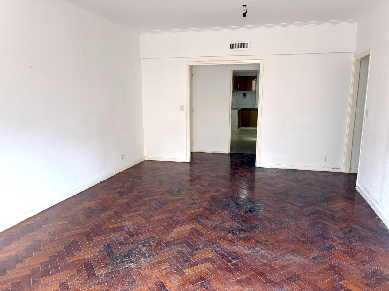 Vendo 4 Amb c/dep y balcon 90m2