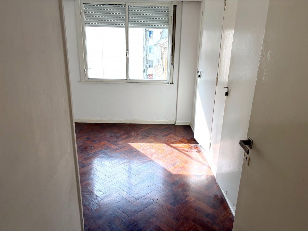 Vendo 4 Amb c/dep y balcon 90m2