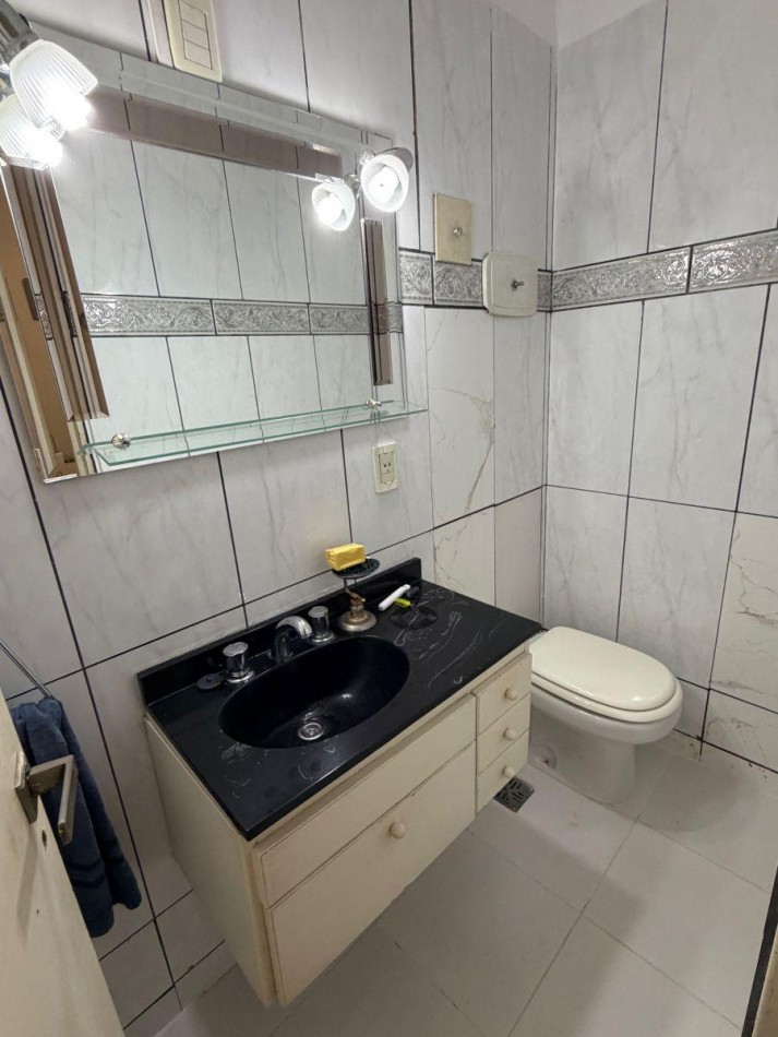 3 Ambientes + Cochera + Balcon + 2 Baños + Sup: 82,00 m²