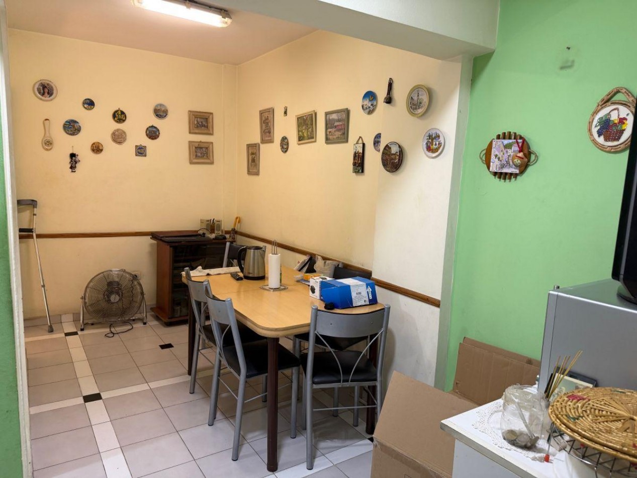 3 Ambientes + Cochera + Balcon + 2 Baños + Sup: 82,00 m²