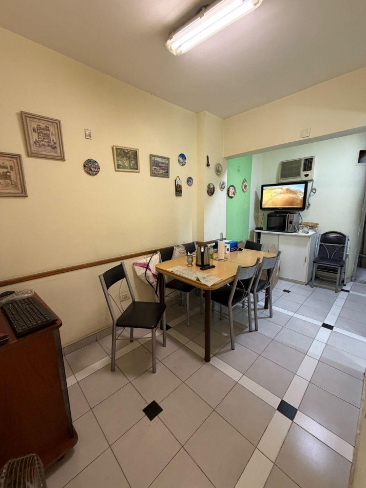 3 Ambientes + Cochera + Balcon + 2 Baños + Sup: 82,00 m²