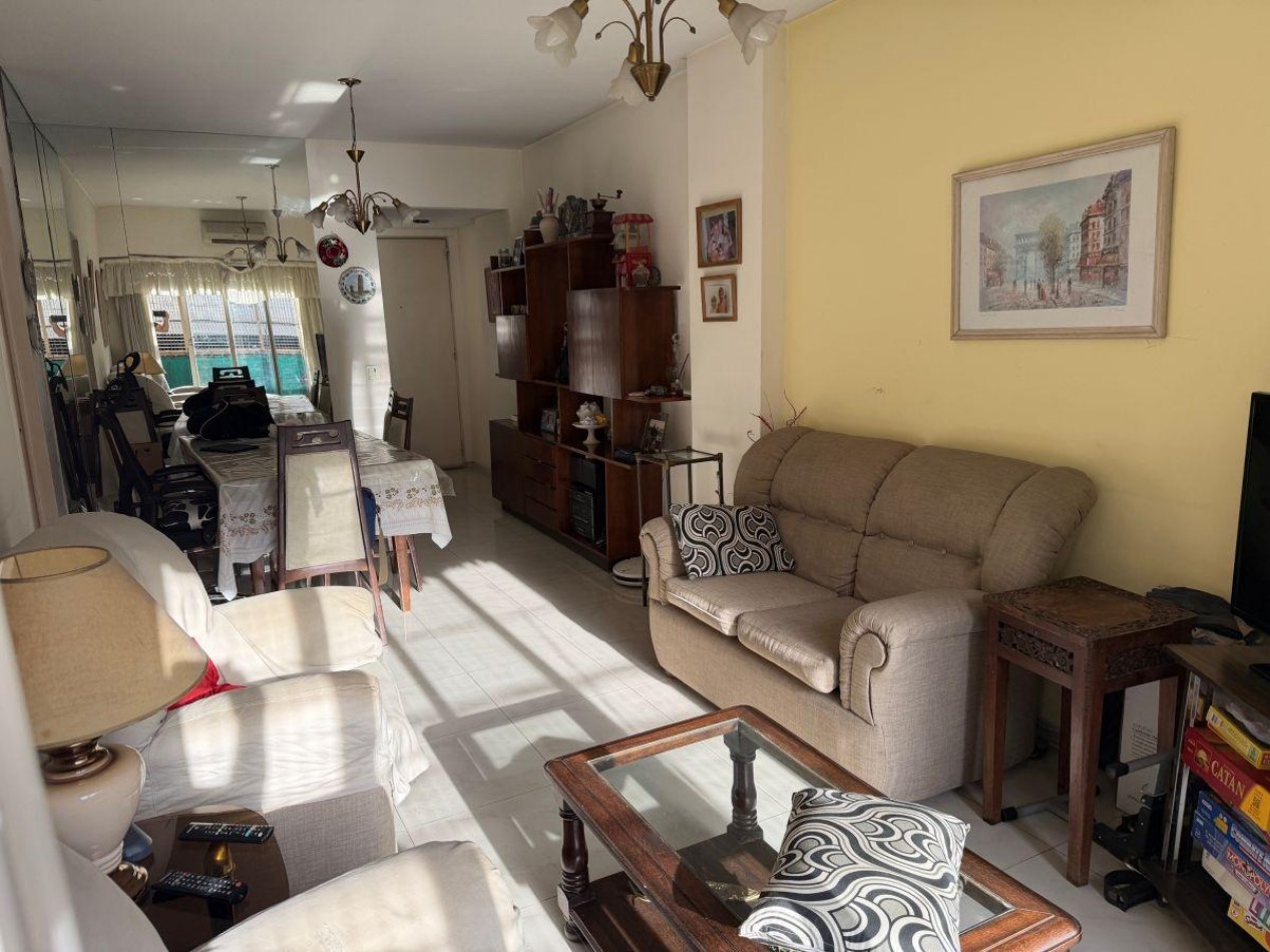 3 Ambientes + Cochera + Balcon + 2 Baños + Sup: 82,00 m²