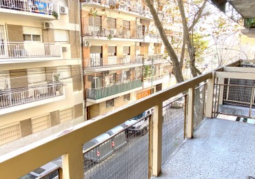 Venta 3 ambeintes con balcon, cochera fija y cubierta
