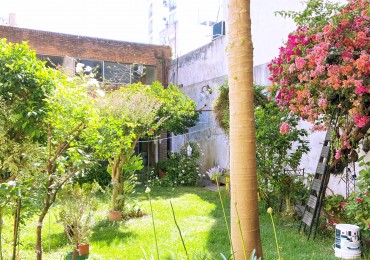Casa 6 amb c/fondo