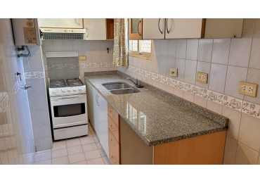 Venta 2 ambientes en Palermo Lateral.