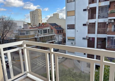 Vendo 2 ambientes c/balcon Apto Profesional
